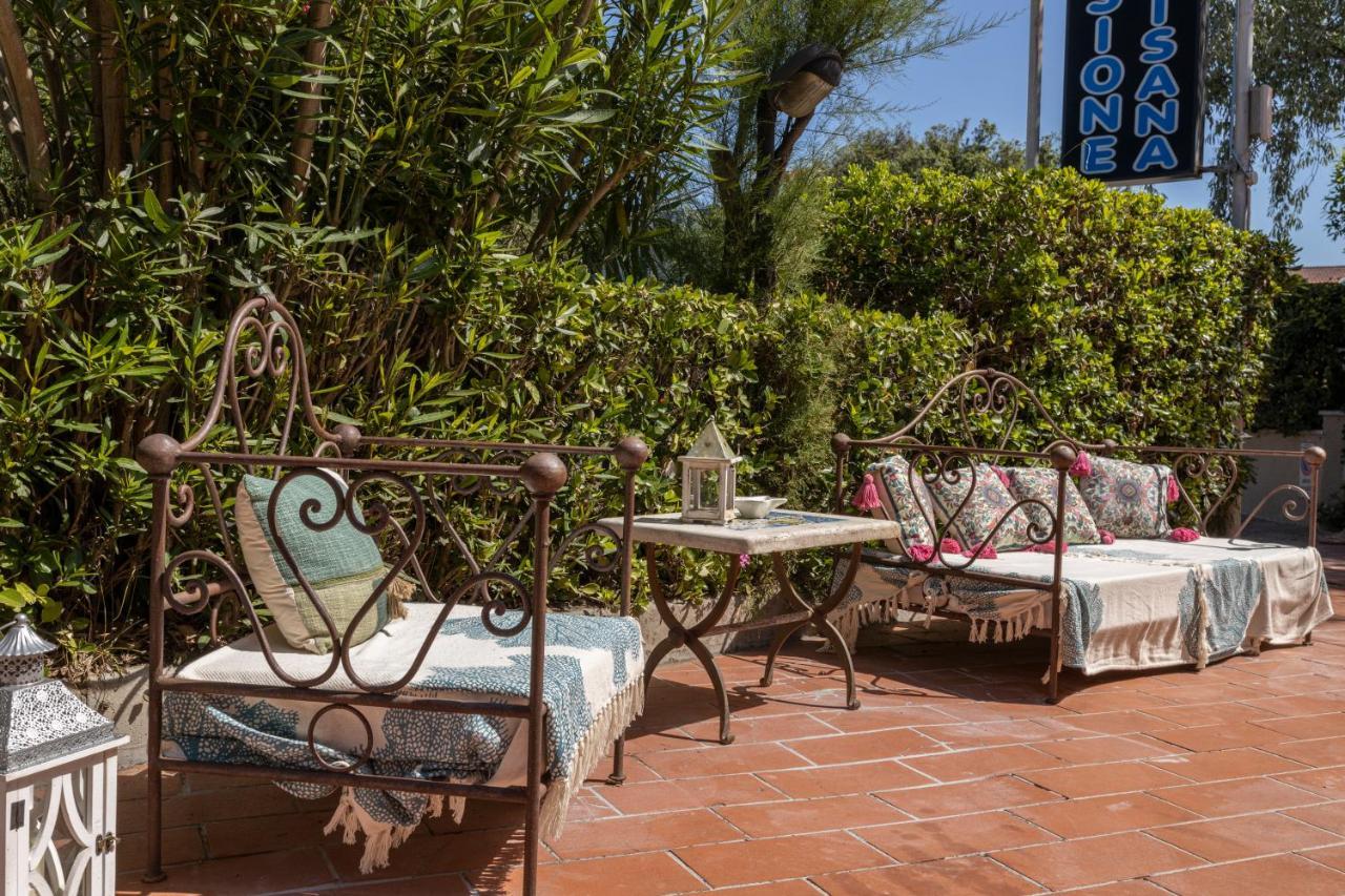 Hotel Quisisana Vada Εξωτερικό φωτογραφία
