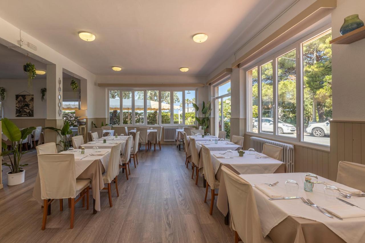Hotel Quisisana Vada Εξωτερικό φωτογραφία