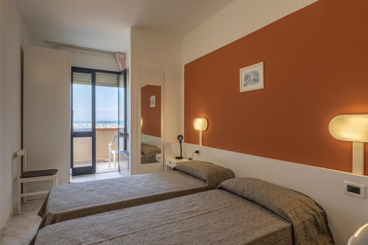 Hotel Quisisana Vada Εξωτερικό φωτογραφία