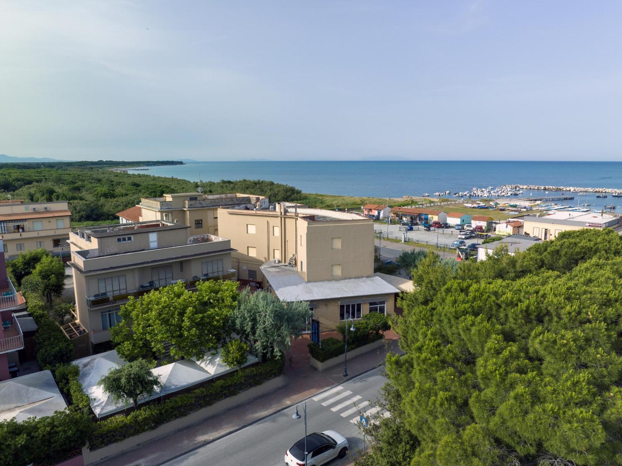 Hotel Quisisana Vada Εξωτερικό φωτογραφία
